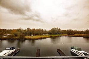 Photo 5- click for photo gallery